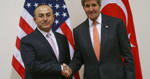 Kerry: PYD Fırat’ın doğusuna çekiliyor