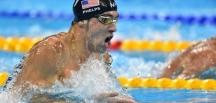 Michael Phelps 22. olimpiyat madalyasını kazandı