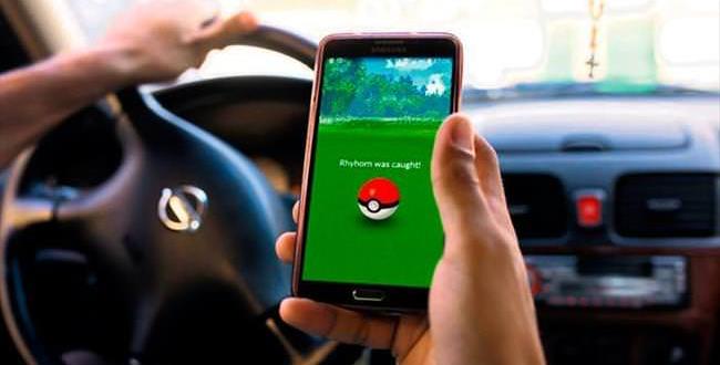 Seyir halinde Pokemon oynayan sürücülere ceza yağdı