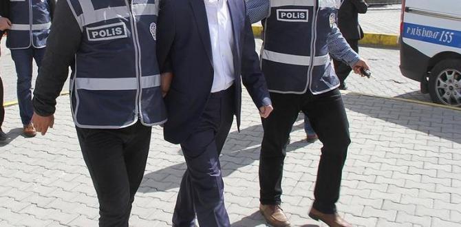 İzmir merkezli 7 ilde FETÖ/PDY’ye yönelik operasyon başlatıldı