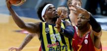 Fenerbahçe, Galatasaray’ı devirdi!