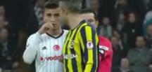 Van Persie’den hareket savunması: Taytımı düzeltiyordum!