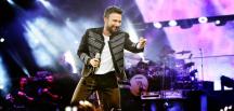 Megastar Tarkan, sahnede şarkı sözünü unuttu!