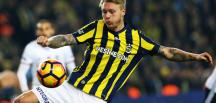 Simon Kjaer yuvadan uçtu!